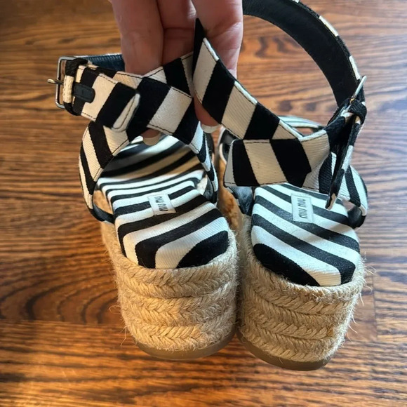 MIU MIU Canvas Black & White Striped Cloth Espadrilles. Buckle ankle straps. - Picture 7 of 10